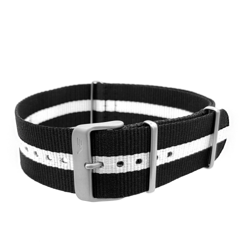 Vostok Europe Expedition North Pole / Everest Textilarmband / 24 mm / schwarz / weiß / Schließe mattiert