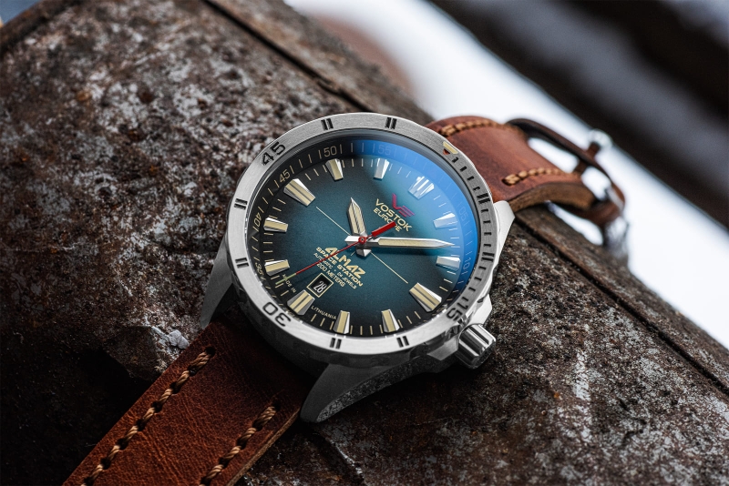 Vostok Europe Almaz Chronograph 6S11-320C677